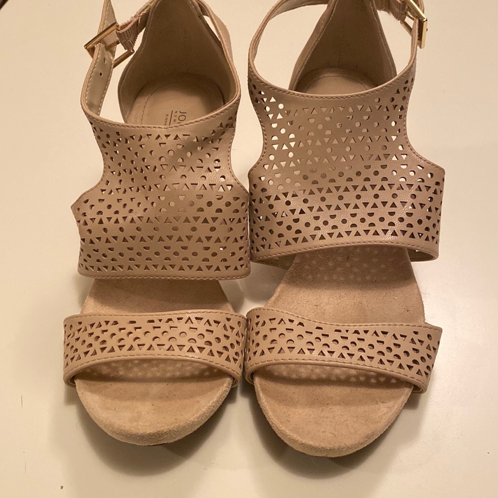 Jones Sandals